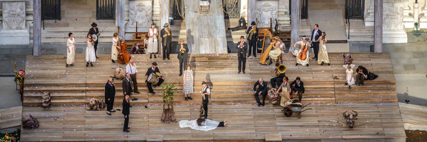Jedermann von Hugo von Hofmannsthal, Salzburger Festspiele 2015, Hintergrund: Salzburger Dom | © Tourismus Salzburg
