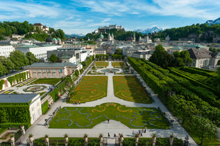 Mirabellgarten in Salzburg im Frühling mit Blick auf die Festung Hohensalzburg | © TSG Tourismus Salzburg GmbH / G. Breitegger