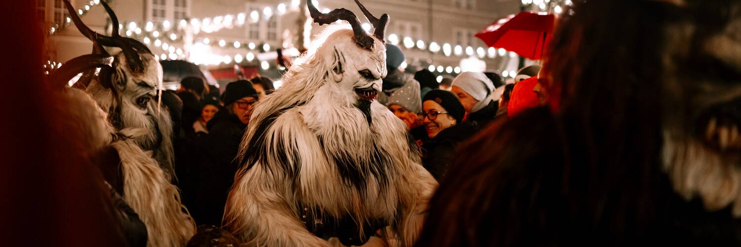 Krampus Parade at Christkindlmarket | © TSG / M. Kohlmayr