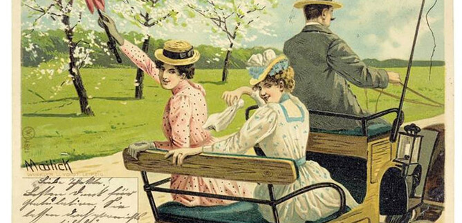 An old postcard shows three people in a carriage. Two women are waving happily while a man sits at the front, surrounded by blooming trees and a green landscape. | © Alfred Mailick / Winkler und Voigt, Leipzig_Privatsammlung